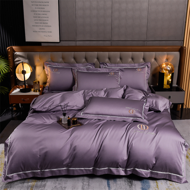 91家纺网 家纺一手货源 找家纺 瑞驰2024新款丹尼斯系列长绒棉绣花四件套 丹尼斯-加仑紫