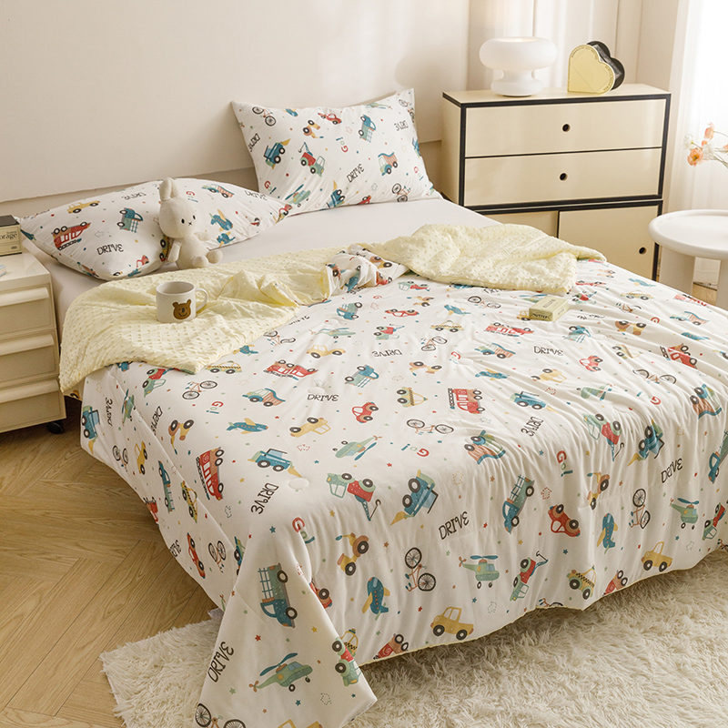 91家纺网 家纺一手货源 找家纺 绒梦里 2024新款小凉皮凉感冰豆豆夏被直播爆款夏凉被空调被 车车世界