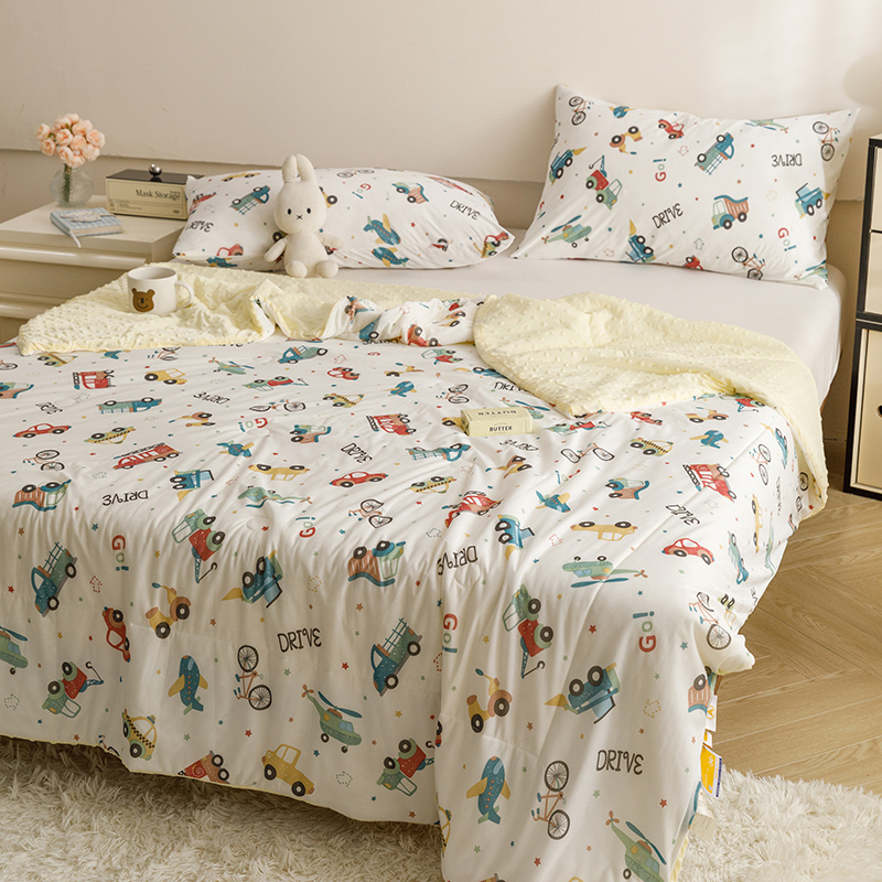 91家纺网 家纺一手货源 找家纺 绒梦里 2024新款小凉皮凉感冰豆豆夏被直播爆款夏凉被空调被 车车世界