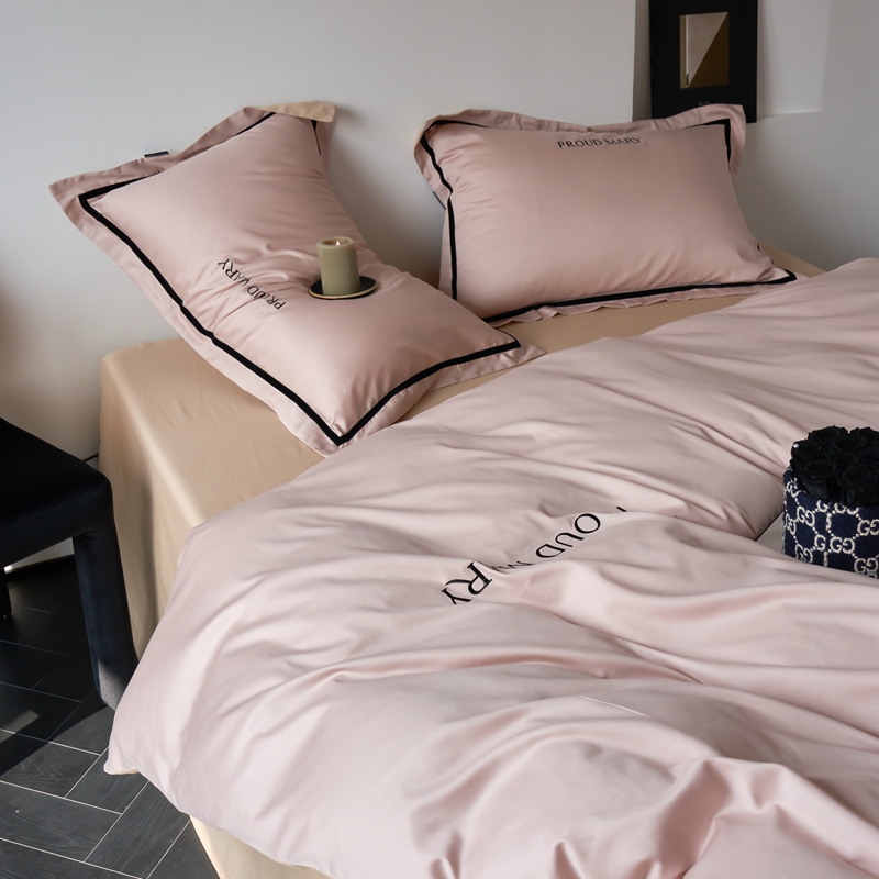 91家纺网 家纺一手货源 找家纺 60支贡缎新疆长绒棉床上四件套被罩高端轻奢简约刺绣被套全棉纯棉 珍娜-茱萸粉香槟金