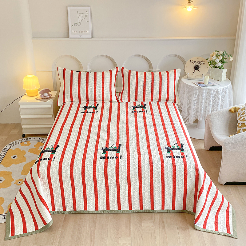 91家纺网 家纺一手货源 找家纺 总胜权40支A类全棉夹棉绗缝13372简约款印花多功能床盖夏被四季通用