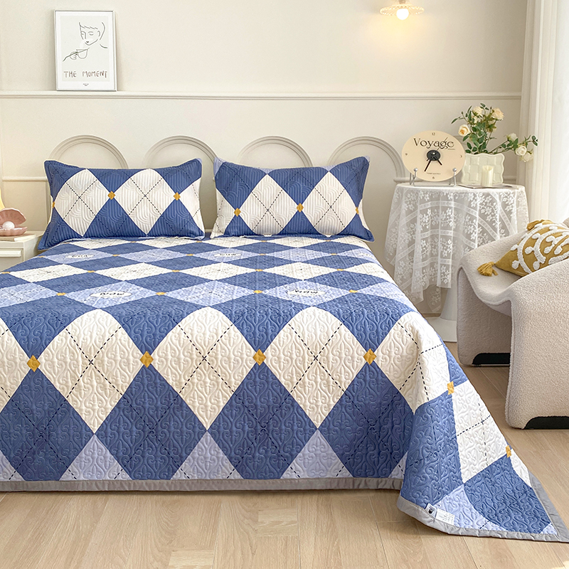 91家纺网 家纺一手货源 找家纺 胜权40支A类全棉夹棉绗缝13372简约款印花多功能床盖夏被四季通用 意林