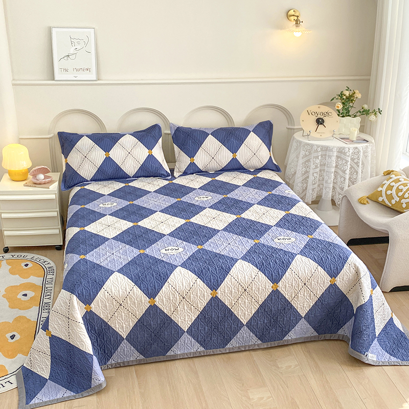 91家纺网 家纺一手货源 找家纺 胜权40支A类全棉夹棉绗缝13372简约款印花多功能床盖夏被四季通用 意林