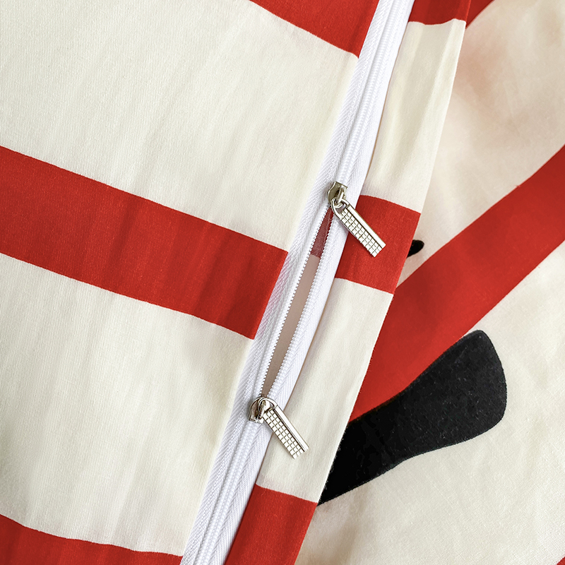 91家纺网 家纺一手货源 找家纺 胜权40支A类全棉夹棉绗缝13372简约款印花多功能床盖夏被四季通用时尚黑猫