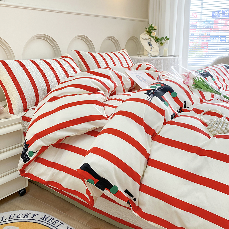 91家纺网 家纺一手货源 找家纺 胜权40支A类全棉夹棉绗缝13372简约款印花多功能床盖夏被四季通用时尚黑猫