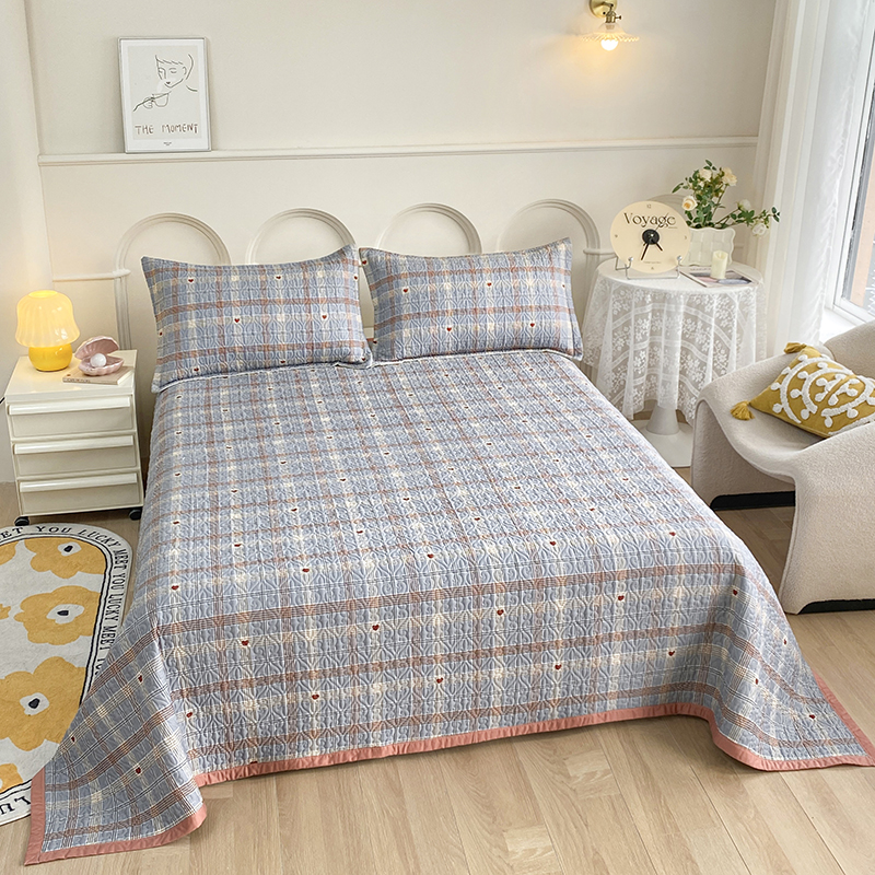 91家纺网 家纺一手货源 找家纺 胜权40支A类全棉夹棉绗缝13372简约款印花多功能床盖夏被四季通用斯里兰卡