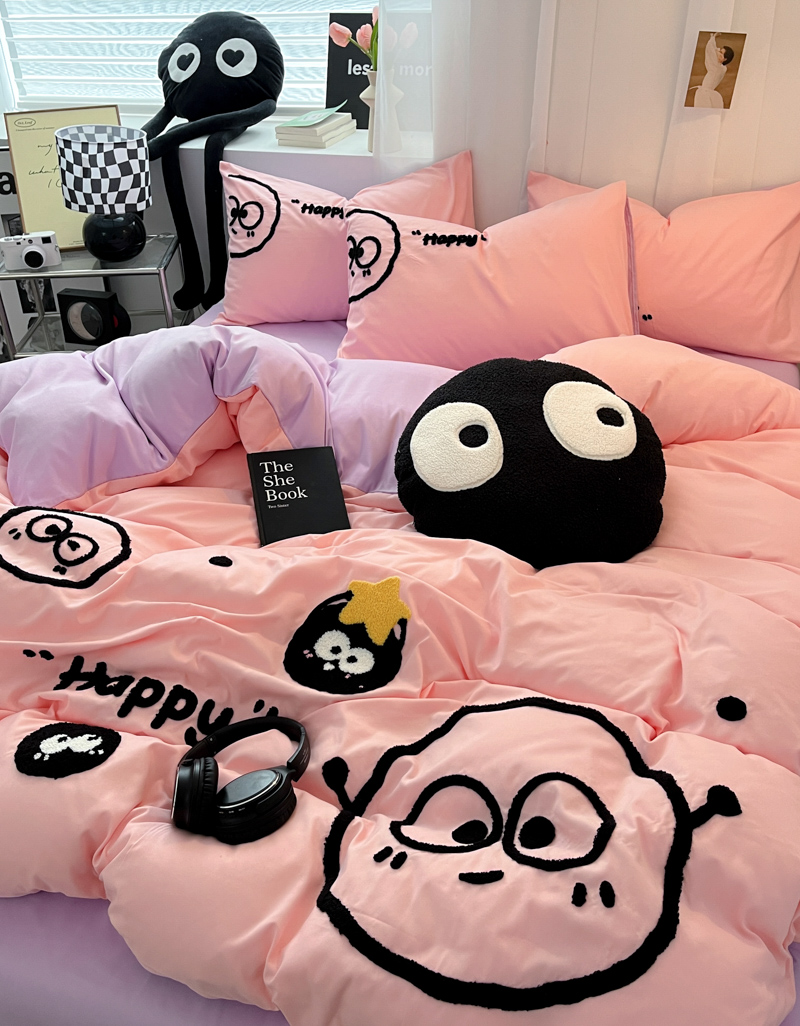 91家纺网 家纺一手货源 找家纺 沐慕家居 2024毛巾绣四件套 黑球球-粉紫