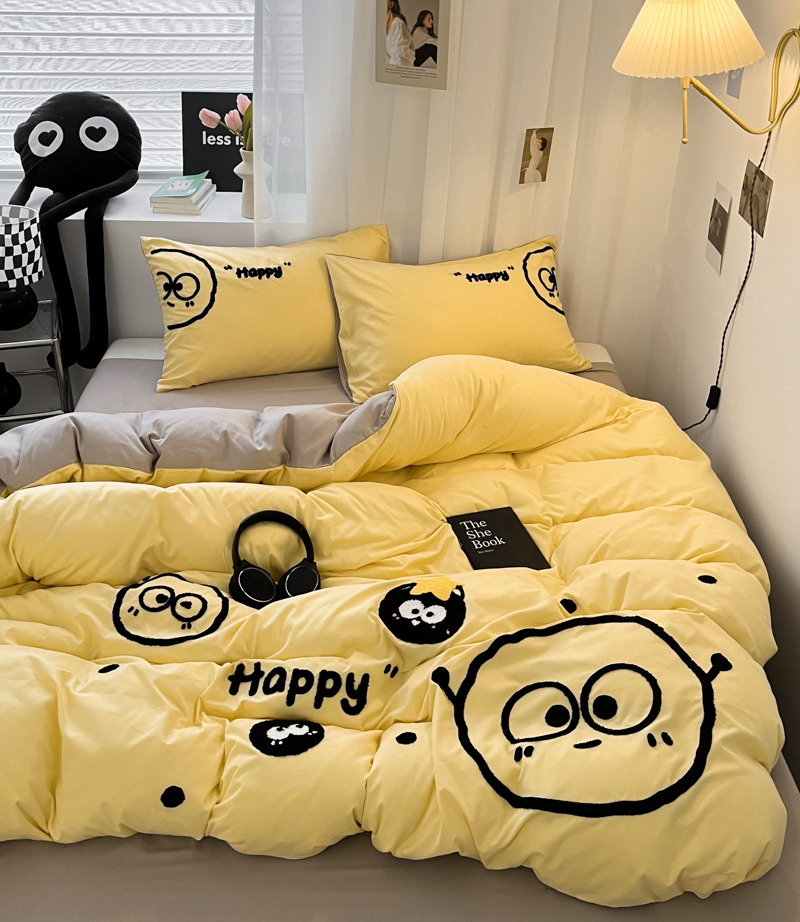 91家纺网 家纺一手货源 找家纺 沐慕家居 2024毛巾绣四件套 黑球球-黄色