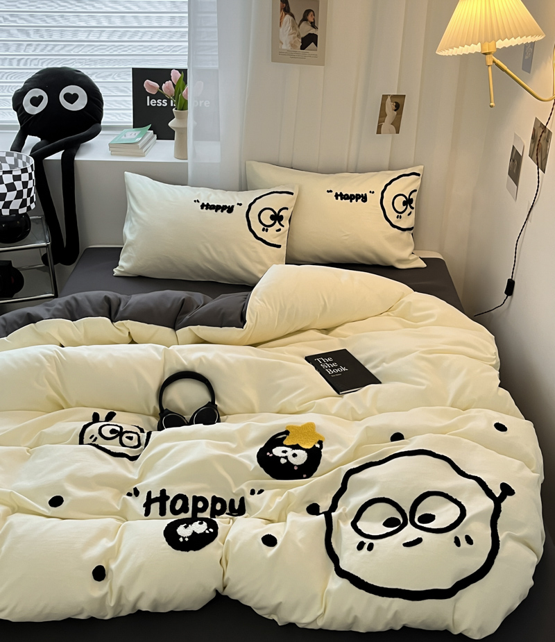 91家纺网 家纺一手货源 找家纺 沐慕家居 2024毛巾绣四件套 黑球球-米灰