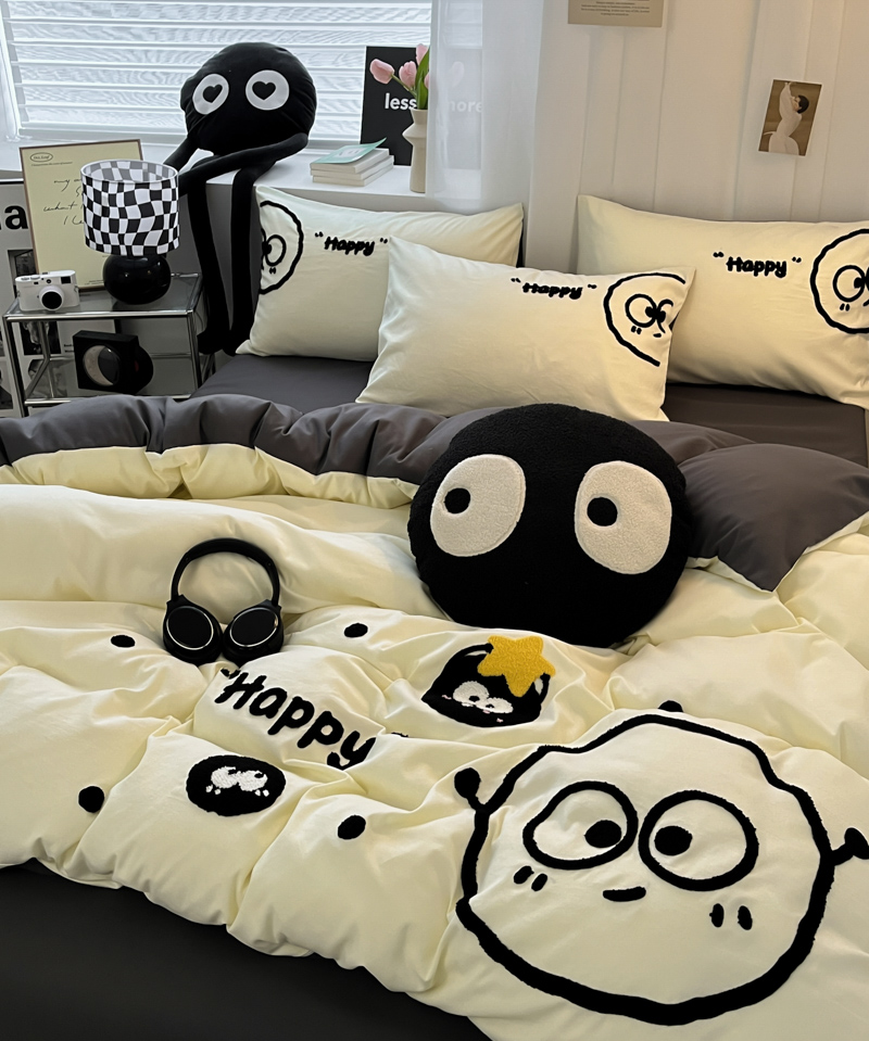 91家纺网 家纺一手货源 找家纺 沐慕家居 2024毛巾绣四件套 黑球球-米灰