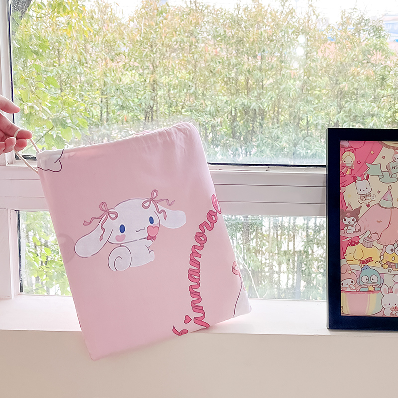 91家纺网 家纺一手货源 找家纺 金爱家 2024新款三丽鸥正版授权纯棉旅行隔脏睡袋火车出行睡袋系列（送同款收纳袋） 纯棉睡袋-奶油甜心玉桂狗