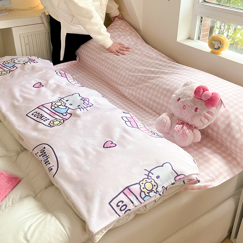 91家纺网 家纺一手货源 找家纺 金爱家 2024新款三丽鸥正版授权纯棉旅行隔脏睡袋火车出行睡袋系列（送同款收纳袋） 纯棉睡袋-糖果kitty