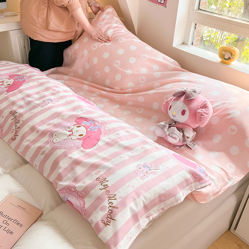 91家纺网 家纺一手货源 找家纺 金爱家 2024新款三丽鸥正版授权纯棉旅行隔脏睡袋火车出行睡袋系列（送同款收纳袋） 纯棉睡袋-甜甜美乐蒂