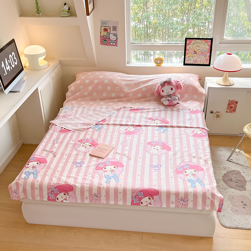 91家纺网 家纺一手货源 找家纺 金爱家 2024新款三丽鸥正版授权纯棉旅行隔脏睡袋火车出行睡袋系列（送同款收纳袋） 纯棉睡袋-甜甜美乐蒂