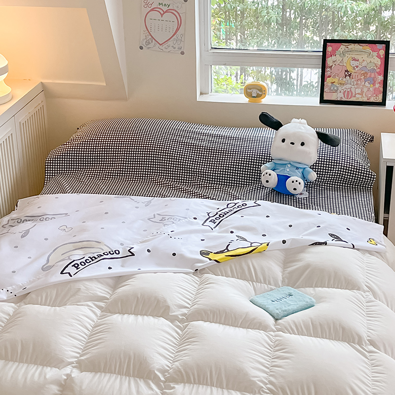 91家纺网 家纺一手货源 找家纺 金爱家 2024新款三丽鸥正版授权纯棉旅行隔脏睡袋火车出行睡袋系列（送同款收纳袋） 纯棉睡袋-香蕉帕恰狗