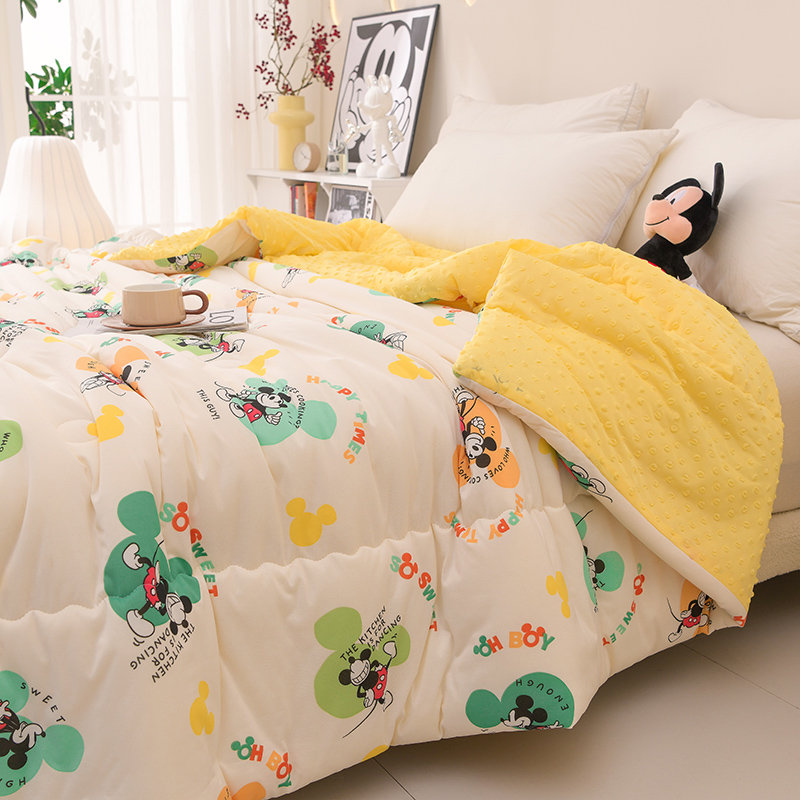 91家纺网 家纺一手货源 找家纺 艾兜坊 2024新款A类针织凉感大豆夏被 调皮米奇