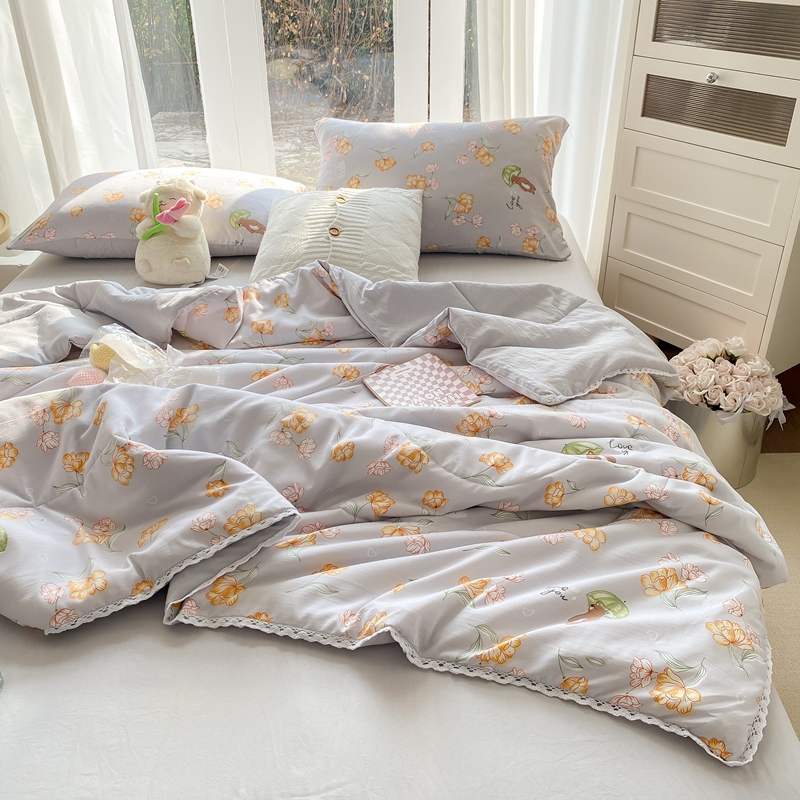 91家纺网 家纺一手货源 找家纺 （总）羋多家纺 2024新款小清新花边水洗棉夏被夏被四件套