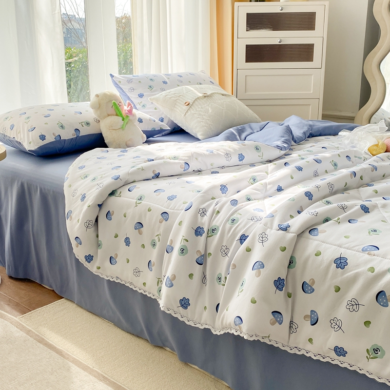 91家纺网 家纺一手货源 找家纺 羋多 2024新款小清新花边水洗棉夏被夏凉被夏被四件套被子 小蘑菇