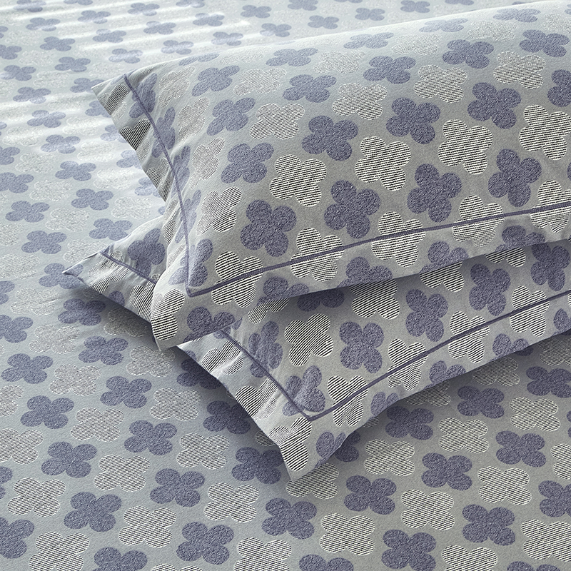 91家纺网 家纺一手货源 找家纺 金纱玉纺家纺 2024新款加厚AB版四件套 四叶草