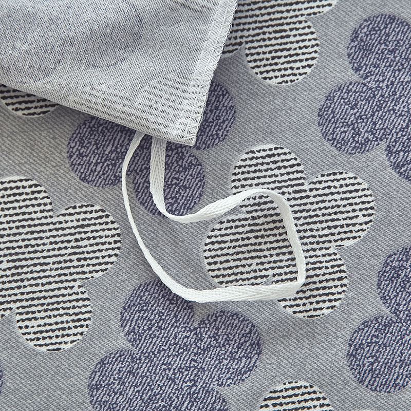 91家纺网 家纺一手货源 找家纺 金纱玉纺家纺 2024新款加厚AB版四件套 四叶草