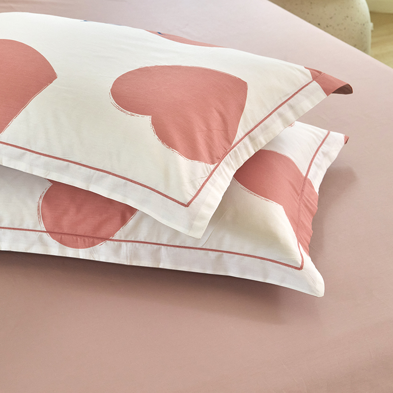 91家纺网 家纺一手货源 找家纺 金纱玉纺家纺 2024新款全棉大版印花13372四件套  幽香恋曲