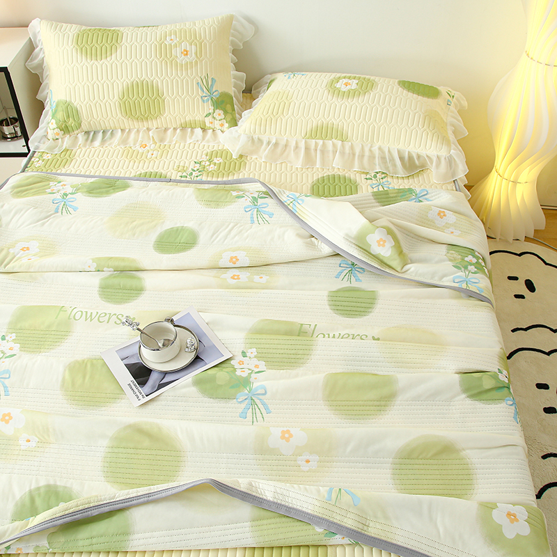 91家纺网 家纺一手货源 找家纺 牛魔王 2025新款冰丝凉感丝夏被 春意盎然