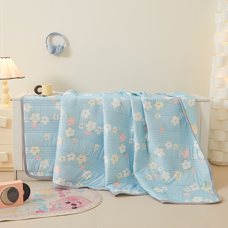 91家纺网 家纺一手货源 找家纺 牛魔王 2025新款冰丝凉感丝夏被 花花世界