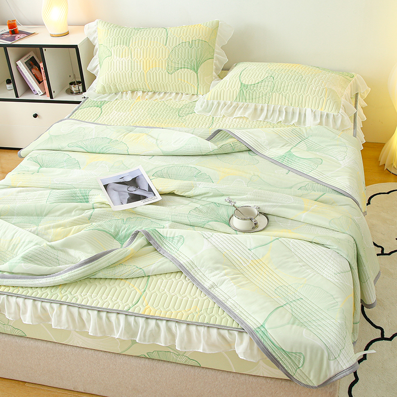 91家纺网 家纺一手货源 找家纺 牛魔王 2025新款冰丝凉感丝夏被 银杏叶