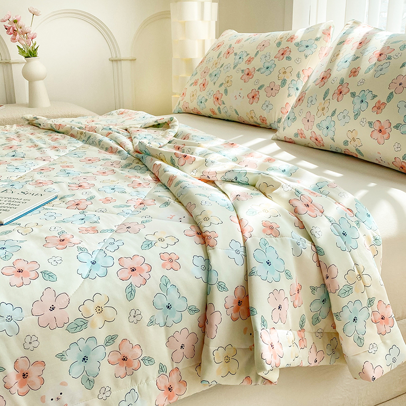 91家纺网 家纺一手货源 找家纺 天瑜 2024新款棉绸苏香绸舒香绸夏被人造棉夏凉被 缤纷米色