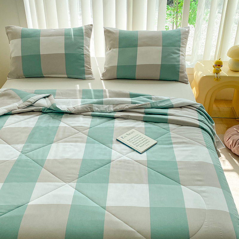 91家纺网 家纺一手货源 找家纺 天瑜 2024新款棉绸苏香绸舒香绸夏被人造棉夏凉被 绿大格