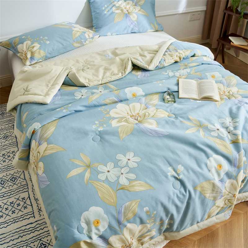 91家纺网 家纺一手货源 找家纺 恬思语家纺 2025新款全棉印花棉花夏被 芬芳年华