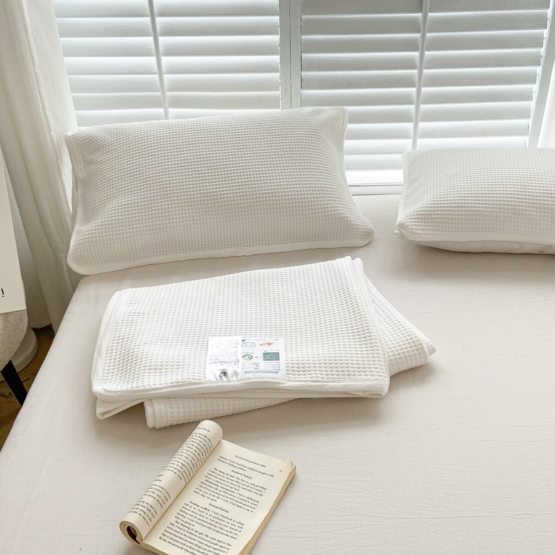 91家纺网 家纺一手货源 找家纺 来菲毛毯 2025新款全棉A类针织盖毯夏凉被 奶白