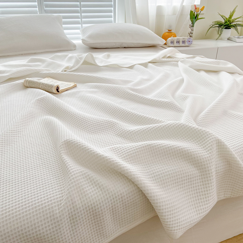 91家纺网 家纺一手货源 找家纺 来菲毛毯 2025新款全棉A类针织盖毯夏凉被 奶白