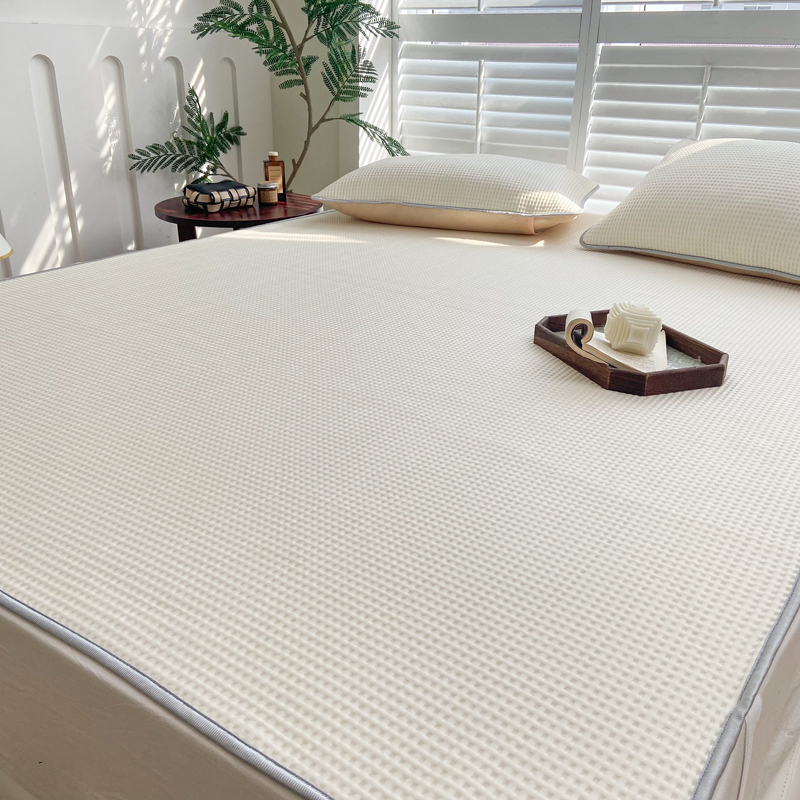 91家纺网 家纺一手货源 找家纺 触手即凉！A类创新科技新款2025双面PE夏凉席三件套 米白