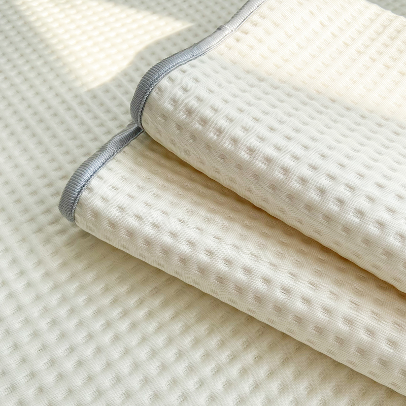 91家纺网 家纺一手货源 找家纺 触手即凉！A类创新科技新款2025双面PE夏凉席三件套 米白