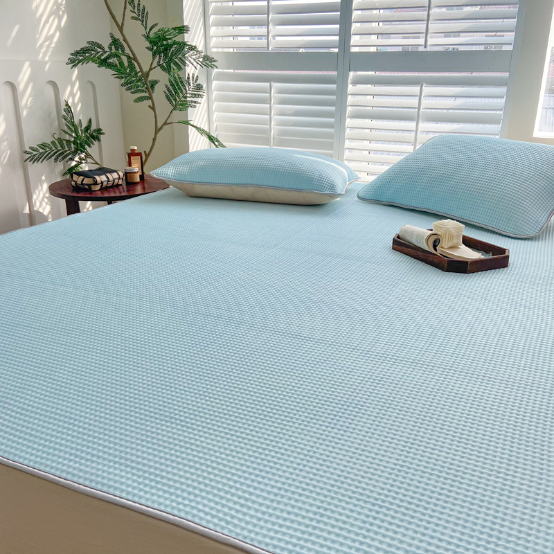 91家纺网 家纺一手货源 找家纺 触手即凉！A类创新科技新款2025双面PE夏凉席三件套蓝