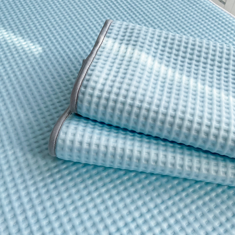 91家纺网 家纺一手货源 找家纺 触手即凉！A类创新科技新款2025双面PE夏凉席三件套蓝