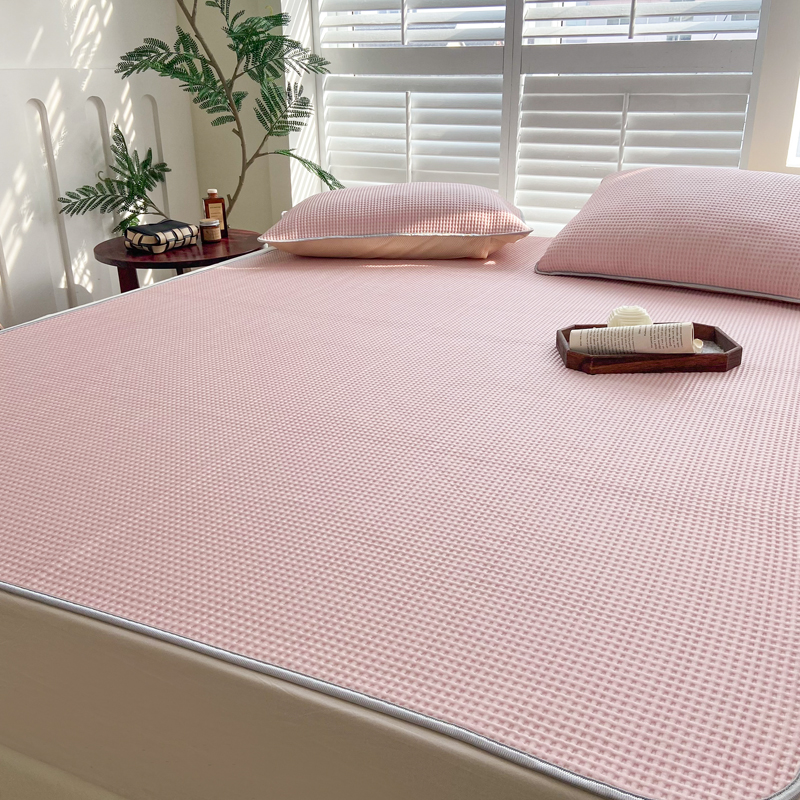 91家纺网 家纺一手货源 找家纺 触手即凉！A类创新科技新款2025双面PE夏凉席三件套 粉