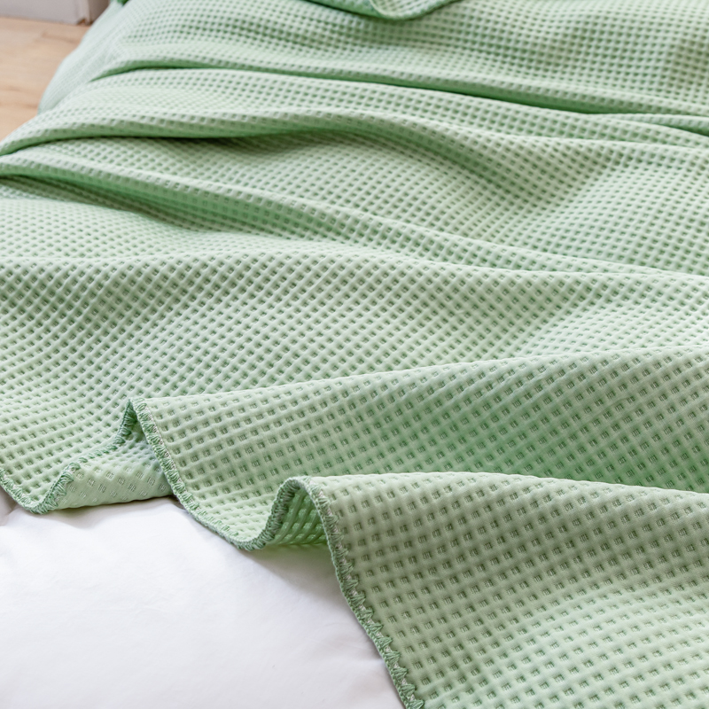 91家纺网 家纺一手货源 找家纺 触手即凉！A类创新科技新款2025双面PE夏凉被恒温凉薄被子 绿色