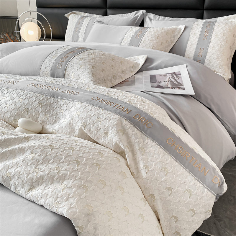 91家纺网 家纺一手货源 找家纺 （总）2025莱赛尔天丝刺绣艾莎千鸟四件套系列