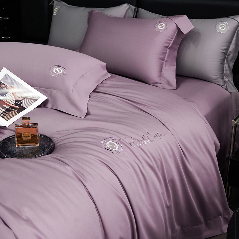 91家纺网 家纺一手货源 找家纺 （总）榻尚家居 2024新款80S长绒棉纯色绣花系列四件套--静谧系列