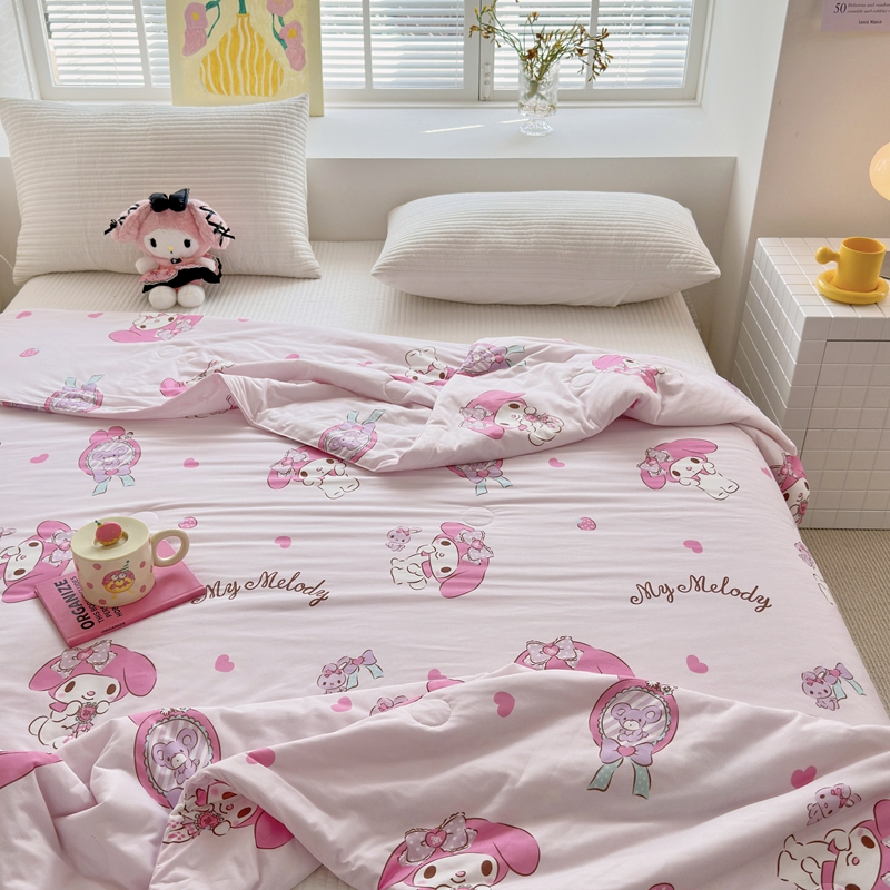 91家纺网 家纺一手货源 找家纺 博雅 2024新款三丽鸥正版系列A类牛奶丝软糯针织棉大豆纤维夏被 针织棉（带防伪标）美妆美乐蒂