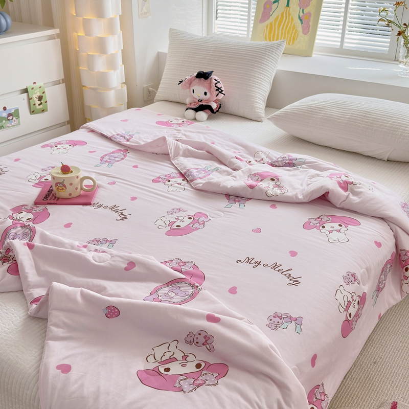 91家纺网 家纺一手货源 找家纺 博雅 2024新款三丽鸥正版系列A类牛奶丝软糯针织棉大豆纤维夏被 针织棉（带防伪标）美妆美乐蒂