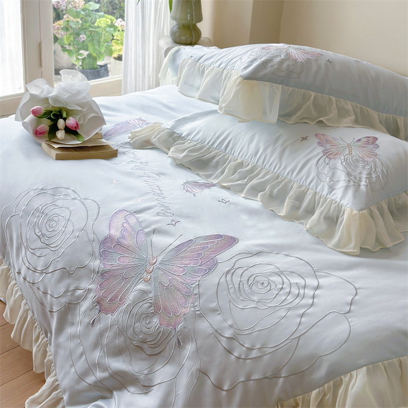 91家纺网 家纺一手货源 找家纺 MIU缪家居2024新款100支全棉四件套-梦月精灵 蓝精灵