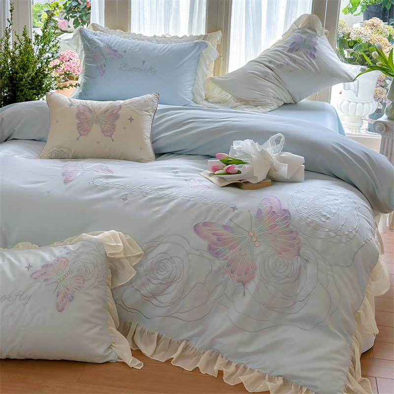 91家纺网 家纺一手货源 找家纺 MIU缪家居2024新款100支全棉四件套-梦月精灵 蓝精灵