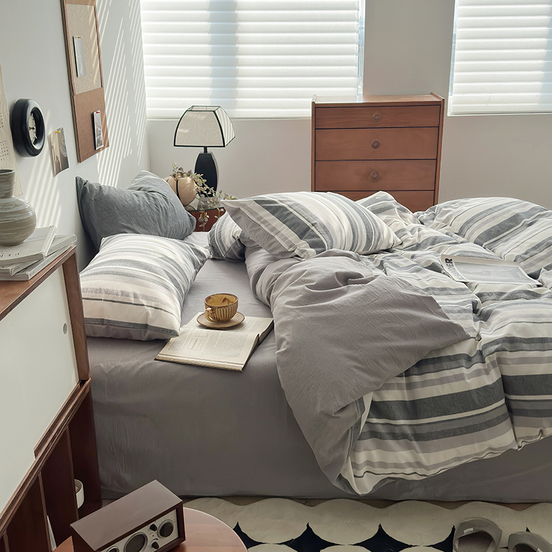 91家纺网 家纺一手货源 找家纺 水洗的故事 2024新款A类无印良品AB版全棉色织水洗棉四件套 棕条烟灰