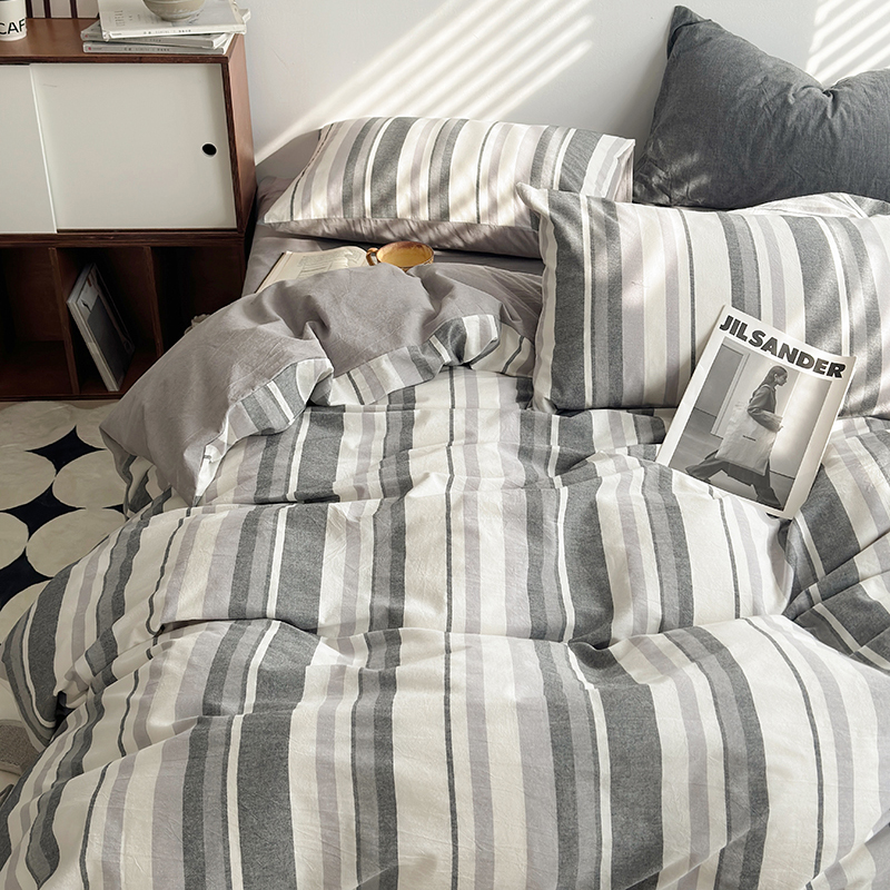 91家纺网 家纺一手货源 找家纺 水洗的故事 2024新款A类无印良品AB版全棉色织水洗棉四件套 棕条烟灰