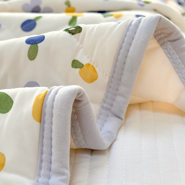 91家纺网 家纺一手货源 找家纺 啊雅家居 2025新款凉感丝夏凉被冰淇淋夏被 小碎花