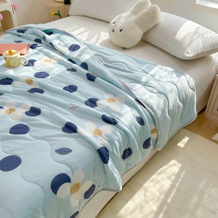 91家纺网 家纺一手货源 找家纺 啊雅家居 2025新款凉感丝夏凉被冰淇淋夏被 凉圈圈兰