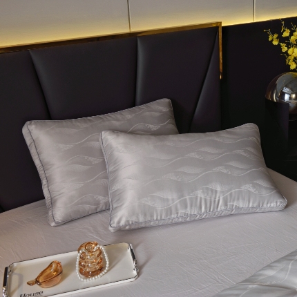 91家纺网 家纺一手货源 找家纺 （总）博尔菲  新款大提花枕芯